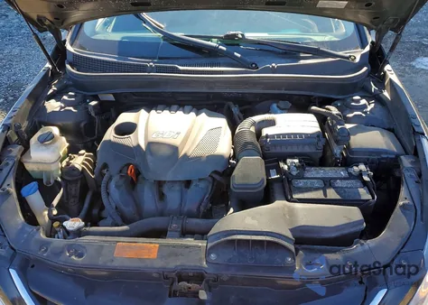 2013 Hyundai Sonata Gls z USA, uszkodzony, nr VIN 5NPEB4AC8DH680853